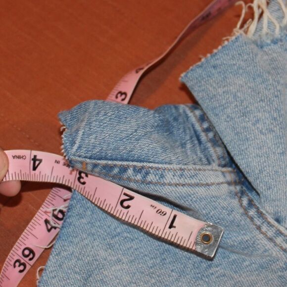 NEW TopShop High Waisted Jean Shorts Women Size 4 - Picture 8 of 8